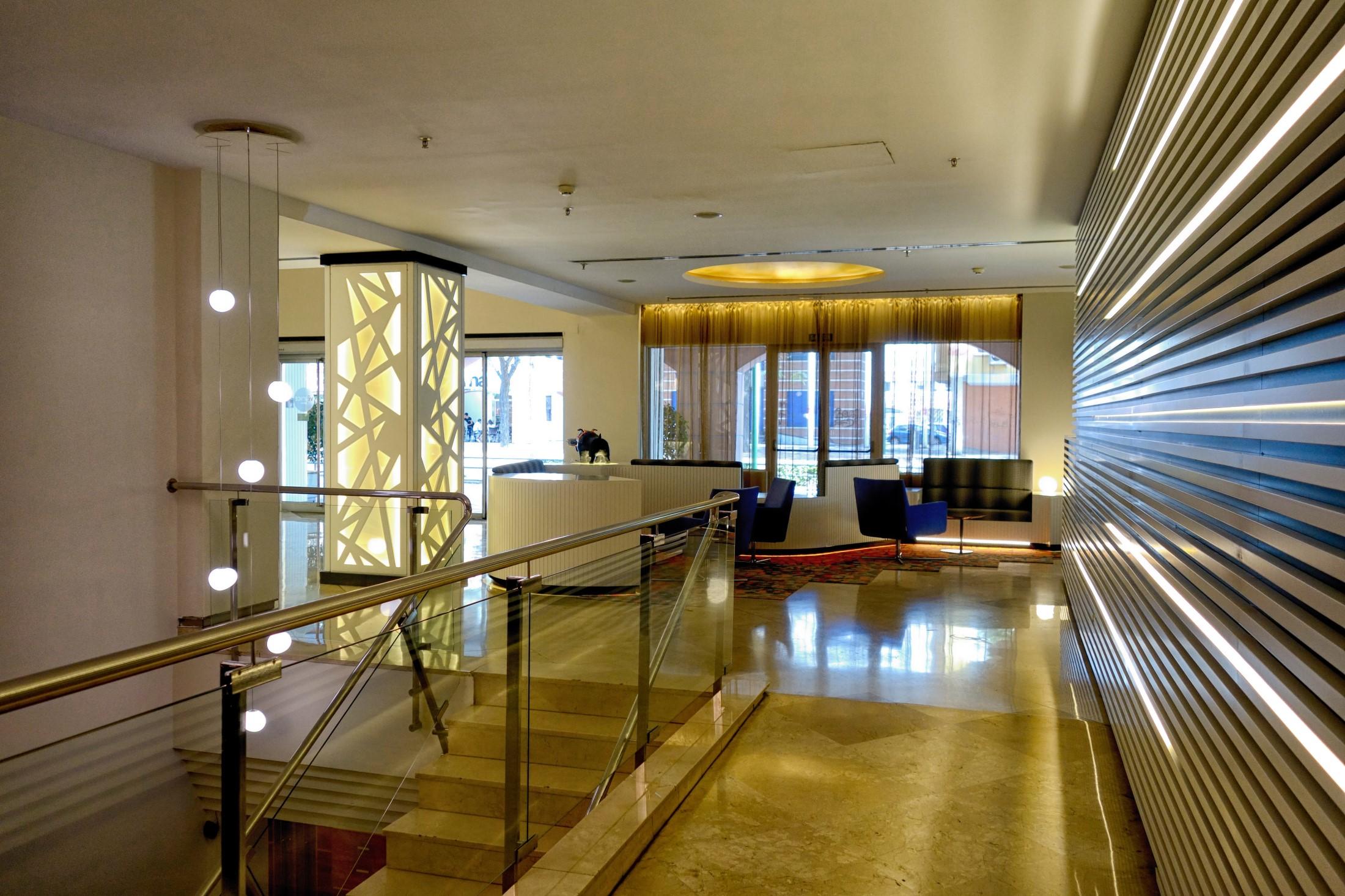 Vertice 4* Sevilla
