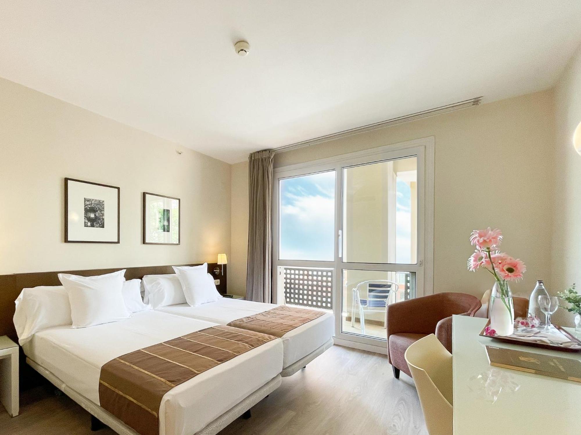 Vertice Hotel 4*
